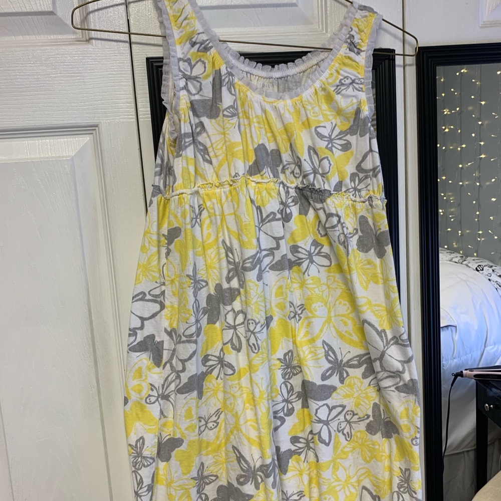Yellow spring dress